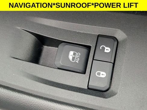 Used 2024 Jeep Grand Cherokee L Limited w/ Luxury Tech Group II image 35