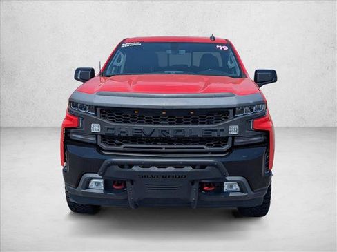 Used 2019 Chevrolet Silverado 1500 LT Trail Boss image 2