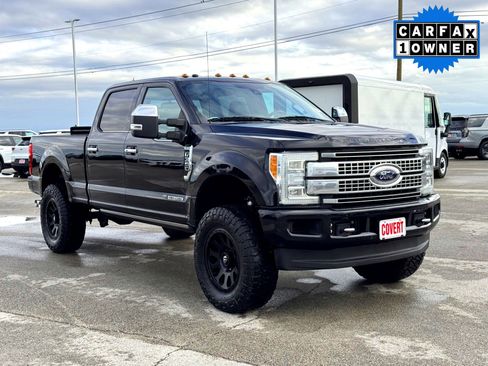 Used 2017 Ford F350 Platinum w/ FX4 Off-Road Package image 5