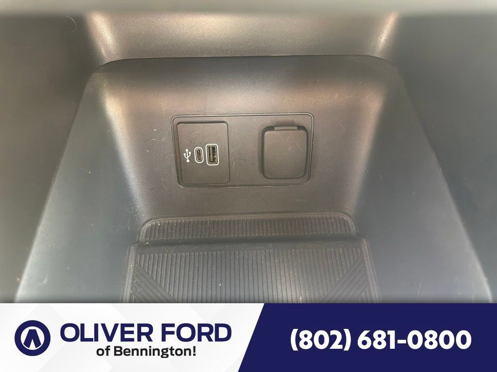 Used 2026 Ford Explorer ST-Line w/ ST-Line Street Pack AWD/4WD image 33
