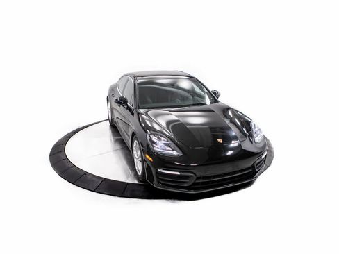 Used 2022 Porsche Panamera 4S AWD/4WD image 38