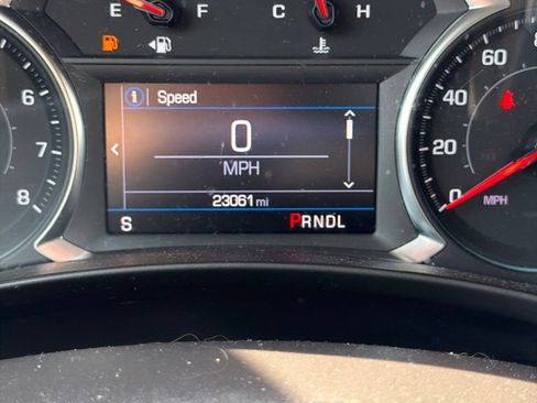 Used 2024 Chevrolet Equinox LT w/ LPO, Floor Liner Package FWD image 10