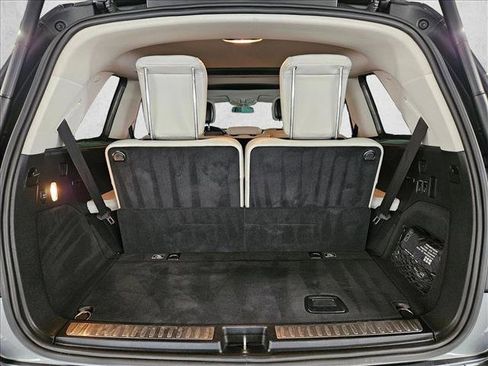 Used 2017 Mercedes-Benz GLS 550 4MATIC image 6