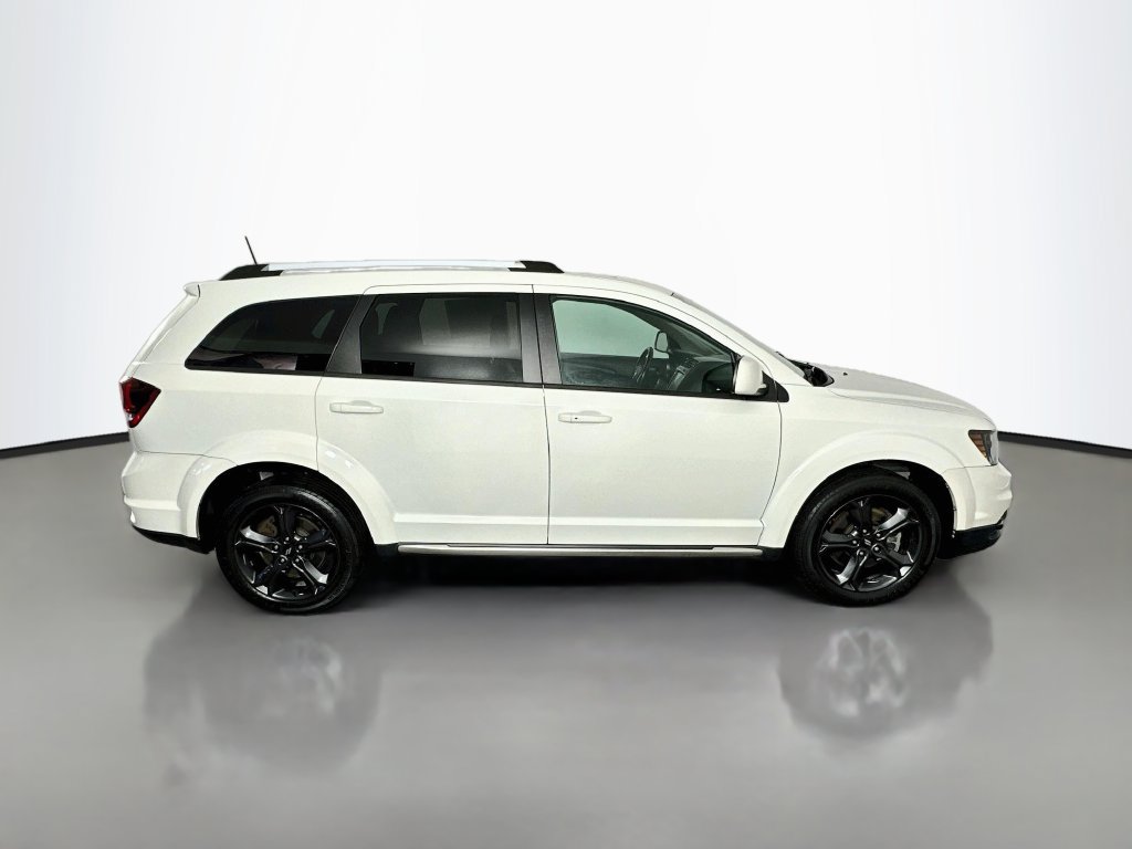 Used 2020 Dodge Journey Crossroad FWD image 8