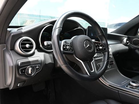 Used 2020 Mercedes-Benz C 300 Sedan image 16