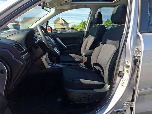 Used 2018 Subaru Forester 2.5i Premium AWD/4WD image 14