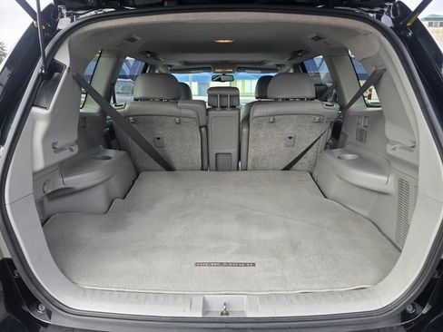 Used 2013 Toyota Highlander Limited image 16