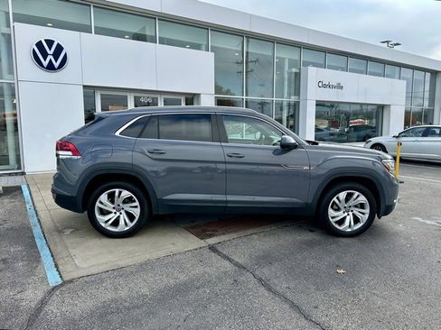 Used 2020 Volkswagen Atlas Cross Sport SEL image 8