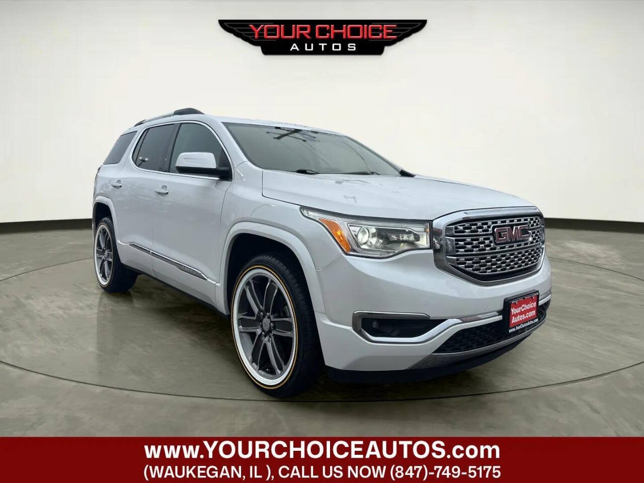 Used 2019 GMC Acadia Denali AWD/4WD image 7