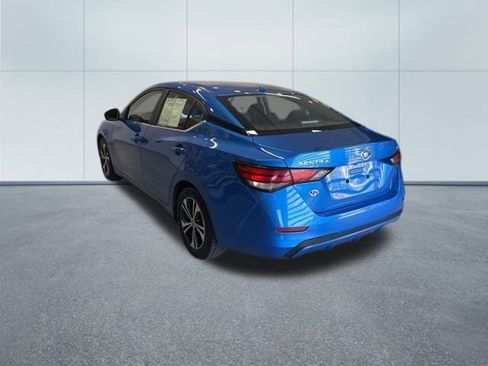 Used 2023 Nissan Sentra SV image 3