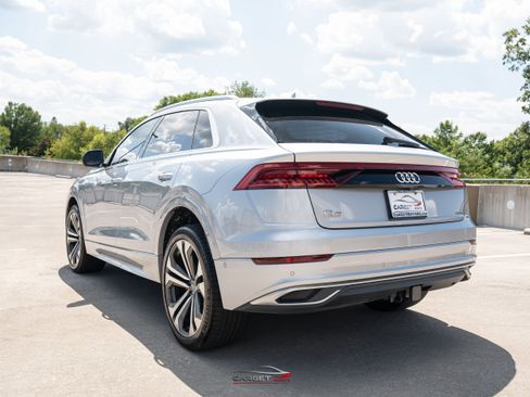 Used 2019 Audi Q8 Prestige AWD/4WD image 5