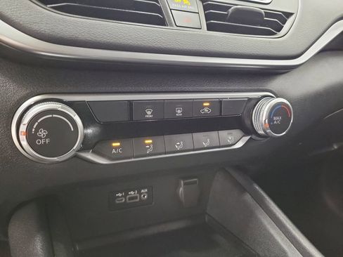 Used 2022 Nissan Altima 2.5 SV image 29