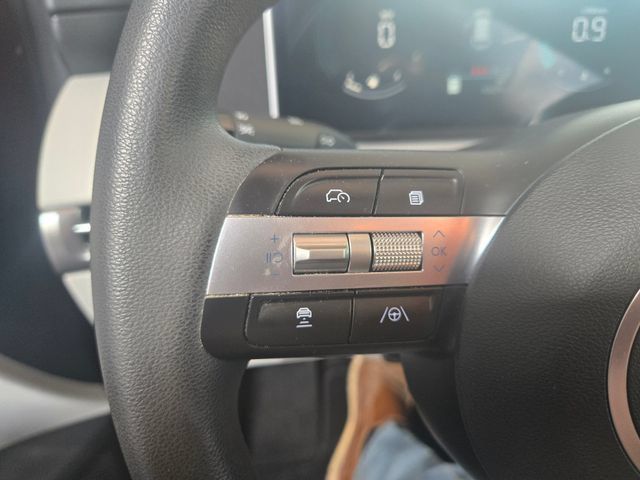 Used 2025 Hyundai Tucson SEL FWD image 15
