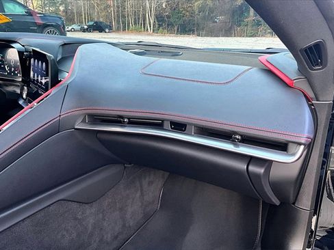 Used 2023 Chevrolet Corvette Stingray Preferred Cpe w/ 2LT image 20