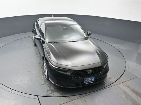 Certified 2024 Honda Accord LX image 39