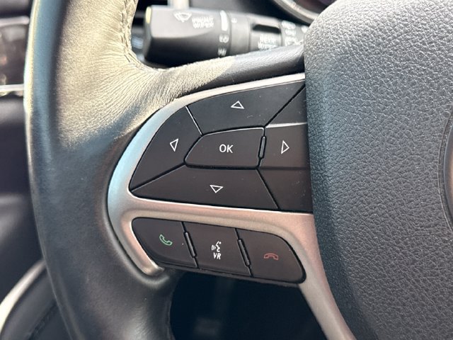 Used 2018 Jeep Grand Cherokee Overland AWD/4WD image 38