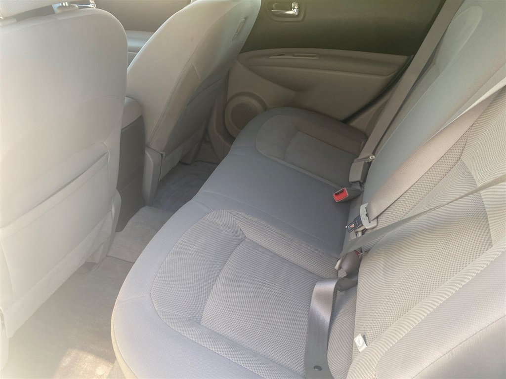 Used 2015 Nissan Rogue S w/ Convenience Package FWD image 15