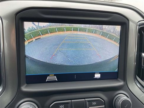 Used 2022 Chevrolet Silverado 1500 RST image 18