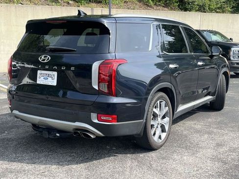 Used 2020 Hyundai Palisade SEL FWD image 3