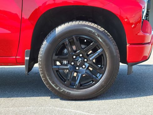 New 2025 Chevrolet Silverado 1500 Custom AWD/4WD image 10