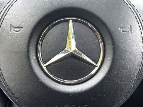 Used 2017 Mercedes-Benz GLS 550 4MATIC image 38