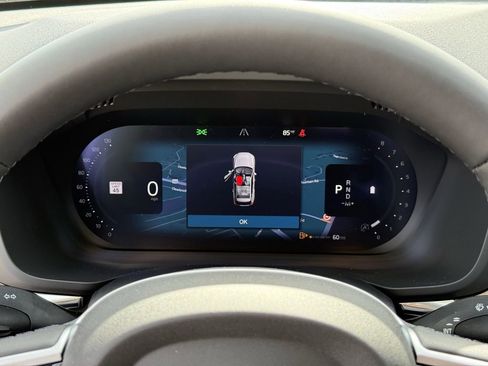 New 2026 Volvo XC60 B5 Plus w/ Protection Package Premier image 17