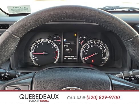 Used 2022 Toyota 4Runner TRD Off-Road AWD/4WD image 21