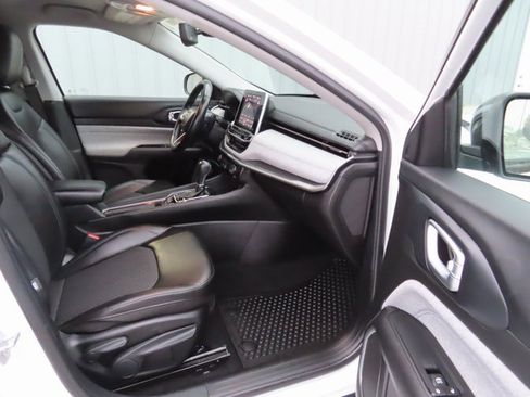 Used 2022 Jeep Compass Latitude w/ Convenience Group image 22