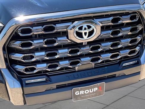 Used 2022 Toyota Tundra Platinum AWD/4WD image 30