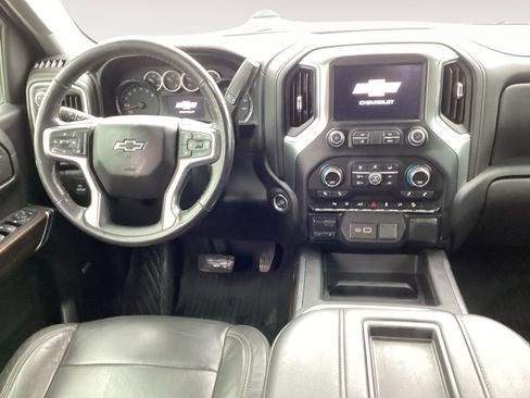 Used 2020 Chevrolet Silverado 1500 LT Trail Boss image 10