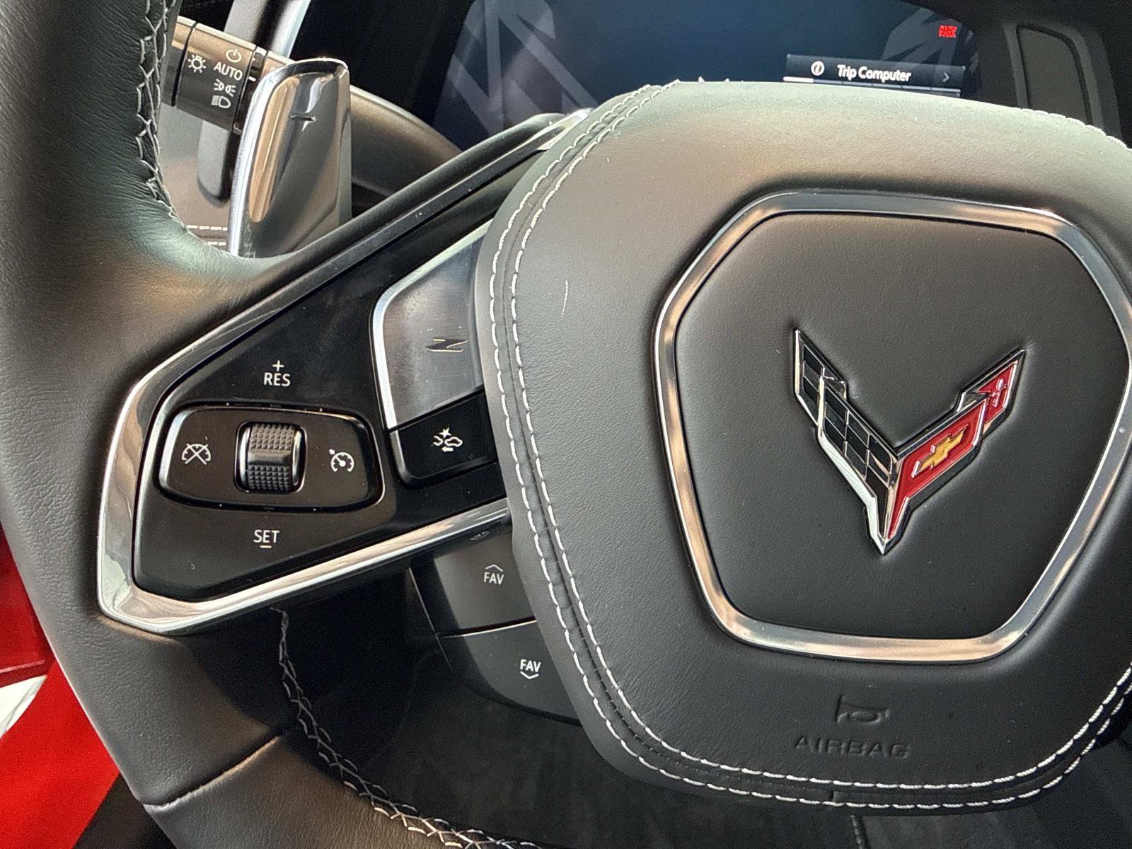 Used 2025 Chevrolet Corvette Z06 RWD image 24