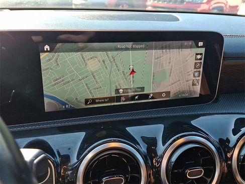 Used 2019 Mercedes-Benz A 220 4MATIC image 19