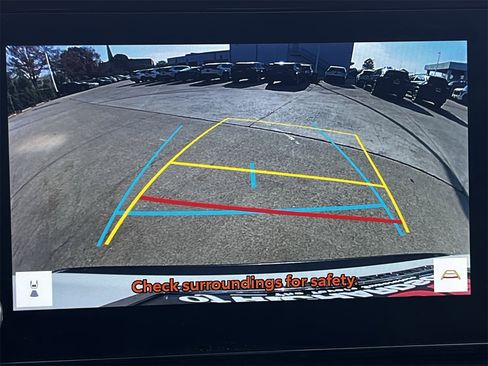 Used 2023 Toyota RAV4 XLE Premium image 16