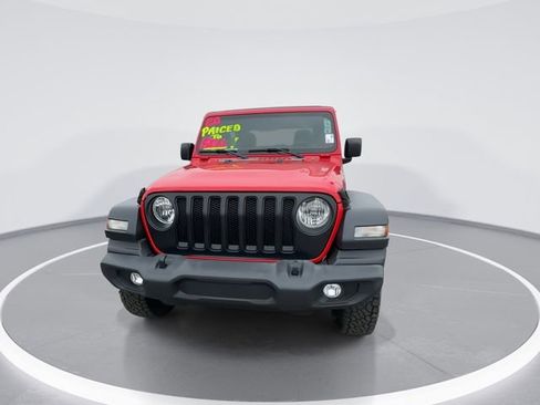 Certified 2020 Jeep Wrangler Sport AWD/4WD image 3