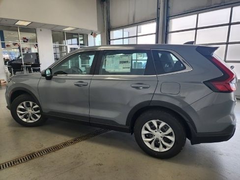 Used 2024 Honda CR-V LX image 16
