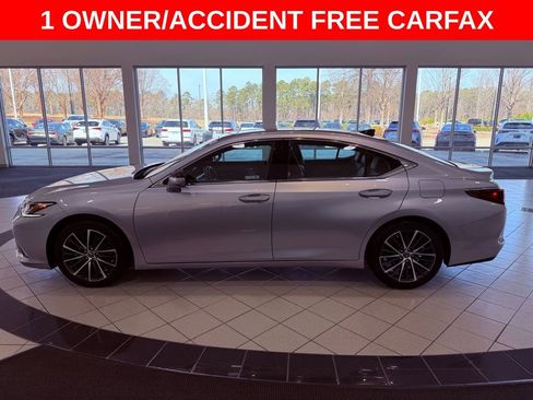 Certified 2025 Lexus ES 350 w/ Premium Package image 4