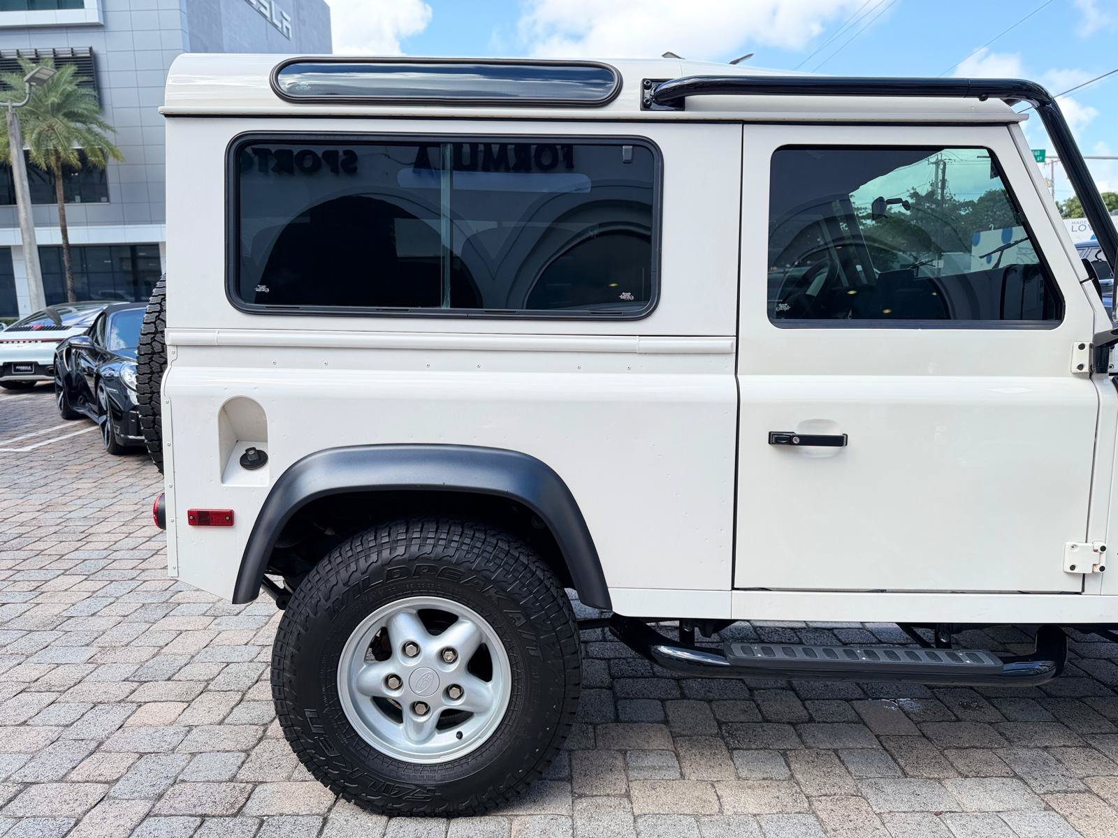 Used 1997 Land Rover Defender 90 AWD/4WD image 29