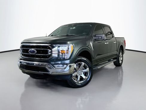 Used 2021 Ford F150 XLT w/ Equipment Group 302A High RWD image 3