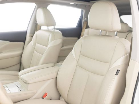 Used 2016 Nissan Murano SL w/ SL Technology Package FWD image 24