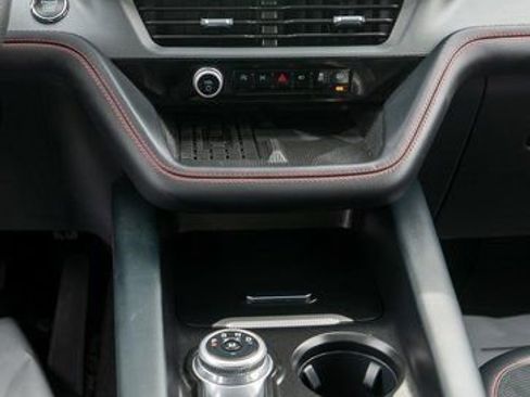 Used 2025 Ford Explorer ST AWD/4WD image 18
