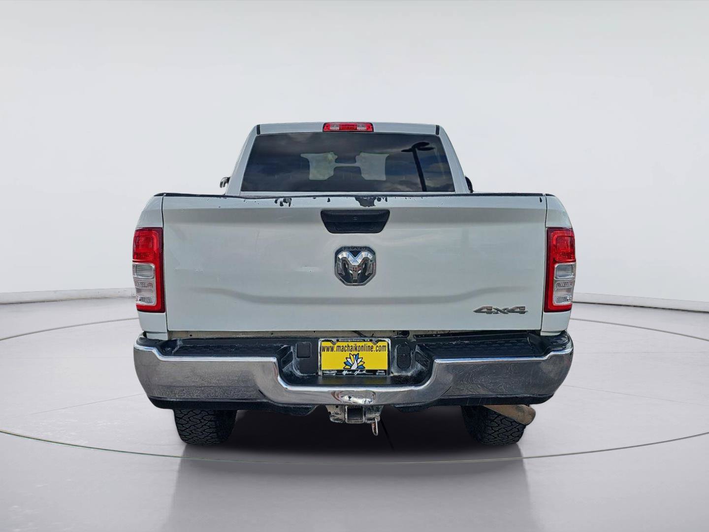 Used 2021 RAM 2500 Tradesman w/ Chrome Appearance Group AWD/4WD image 4