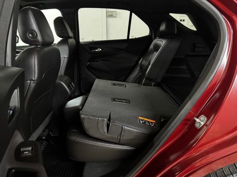 Used 2022 Chevrolet Equinox RS w/ RS Leather Package AWD/4WD image 60