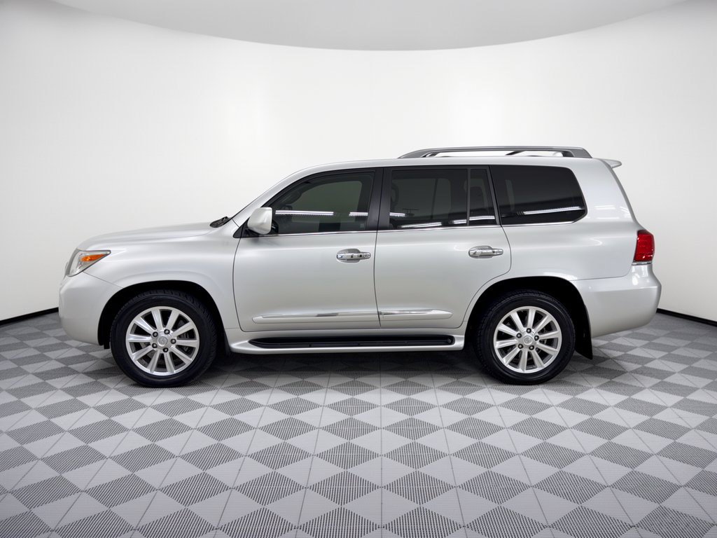 Used 2008 Lexus LX 570 4WD image 2