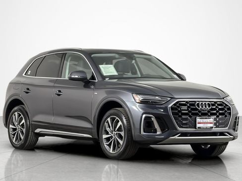Used 2023 Audi Q5 2.0T Premium Plus w/ Premium Plus Package AWD/4WD image 7