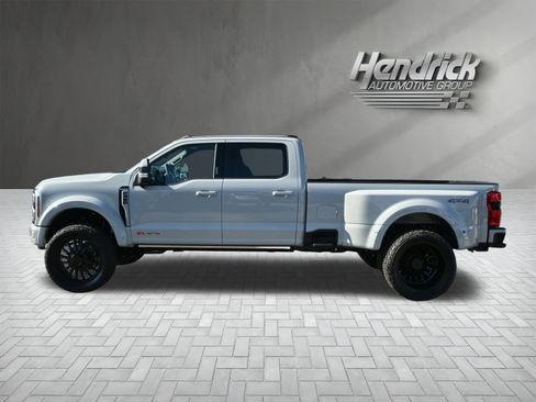 Used 2026 Ford F450 Platinum image 10