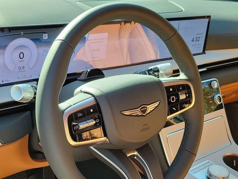 New 2026 Genesis GV80 2.5T Advanced image 8