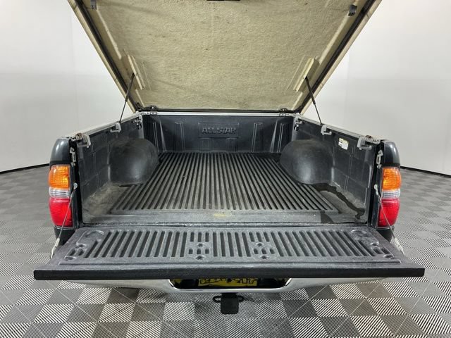 Used 2001 Toyota Tacoma 4x4 Xtracab V6 image 9