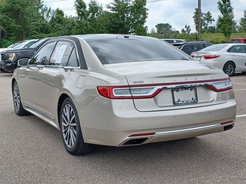 Used 2017 Lincoln Continental Reserve w/ Climate Package AWD/4WD image 3