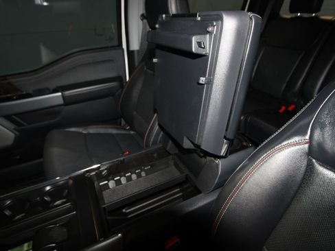 Used 2021 Ford F150 Lariat image 23