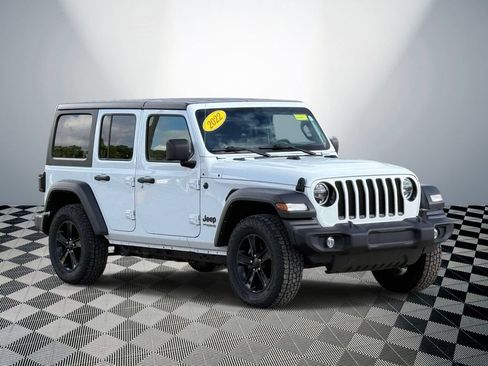 Used 2022 Jeep Wrangler Unlimited Sport AWD/4WD image 4